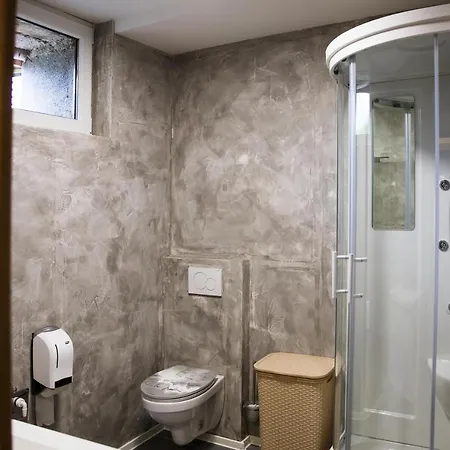 Apartment Arh